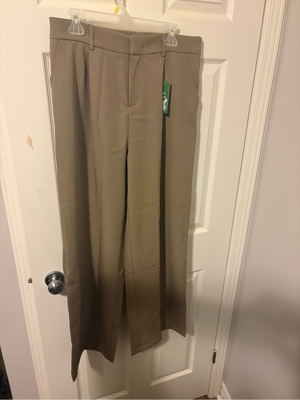 Halara Womens Classic Straight-Leg Dress Pants in Light Brown